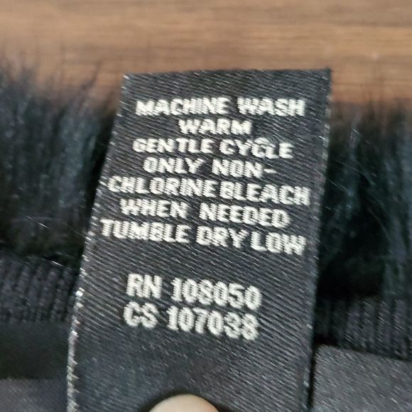 LANE BRYANT Black Sweater w/ Rabbit Fur Collar SIZE‎ 18/20 - Picture 9 of 9